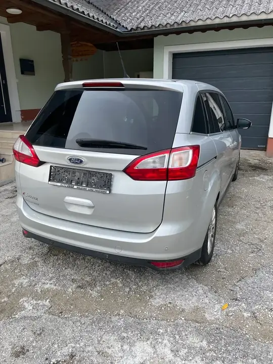 Ford C-Max 2012 photo 3