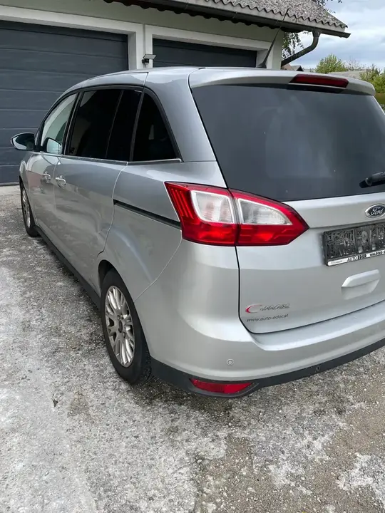 Ford C-Max 2012 photo 2