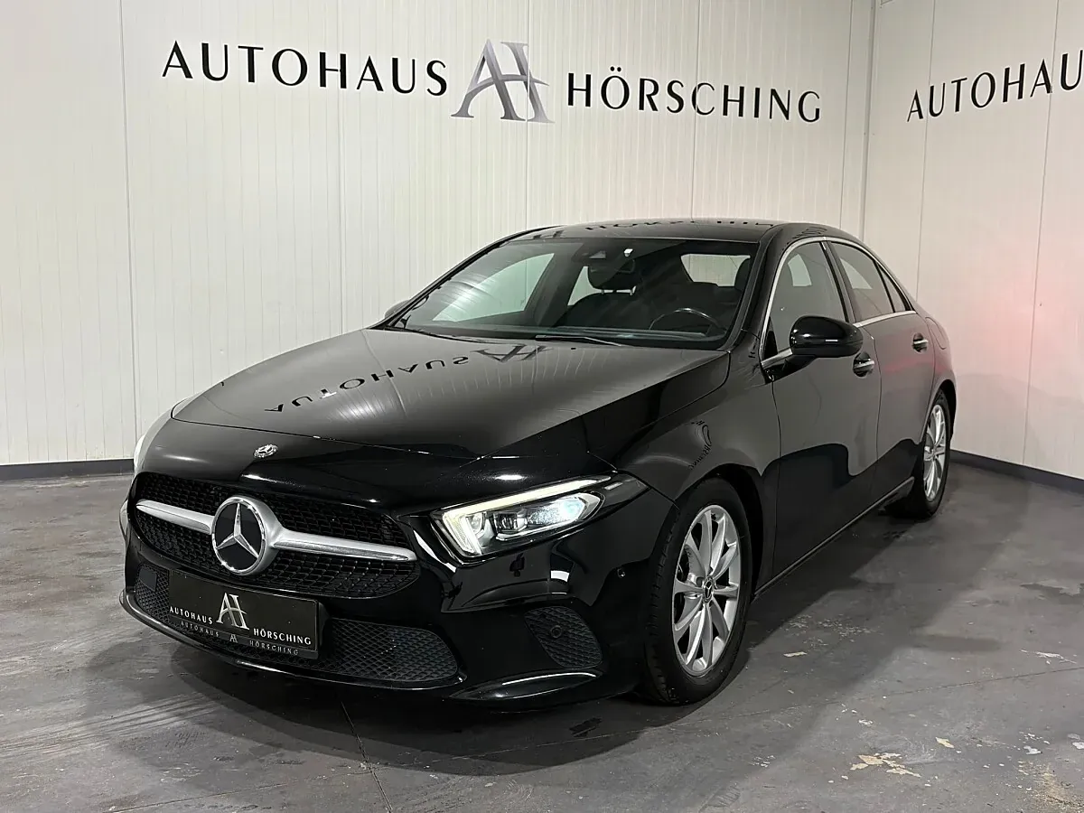 Mercedes-Benz A-Class 2019 photo 3