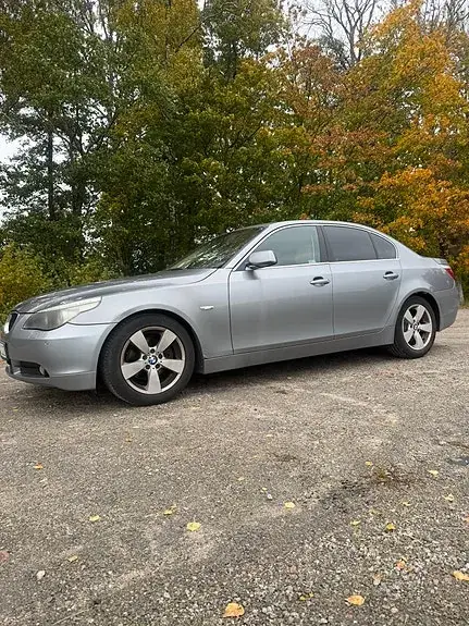 BMW 523I 2005 photo 2