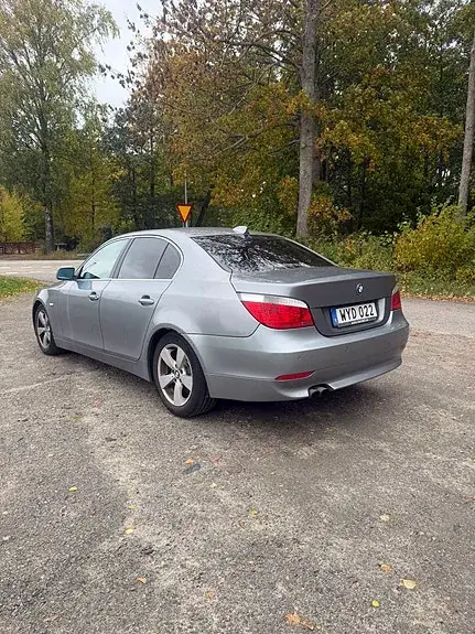 BMW 523I 2005 photo 3