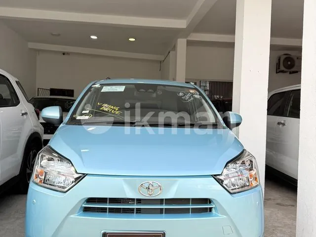 Toyota Pixis 2024 photo 2