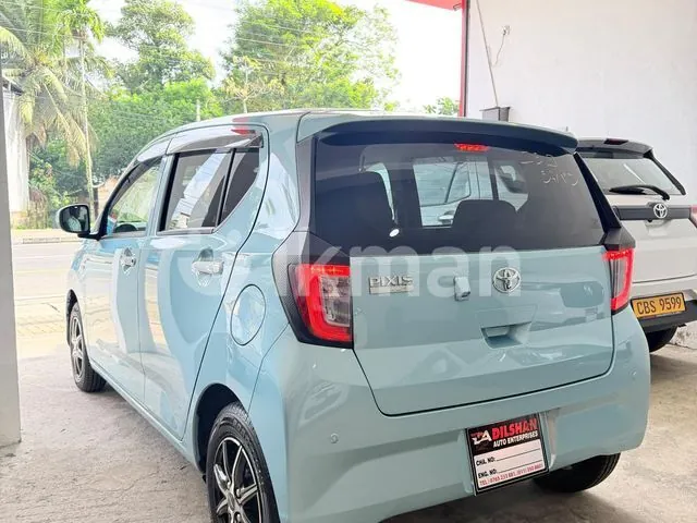 Toyota Pixis 2024 photo 5