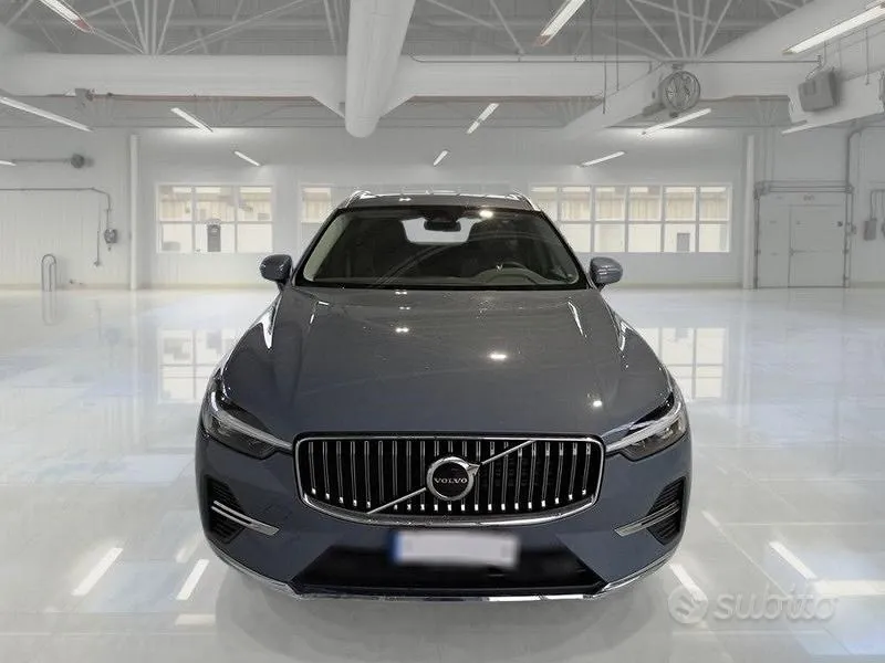 Volvo Xc60 2023 photo 2
