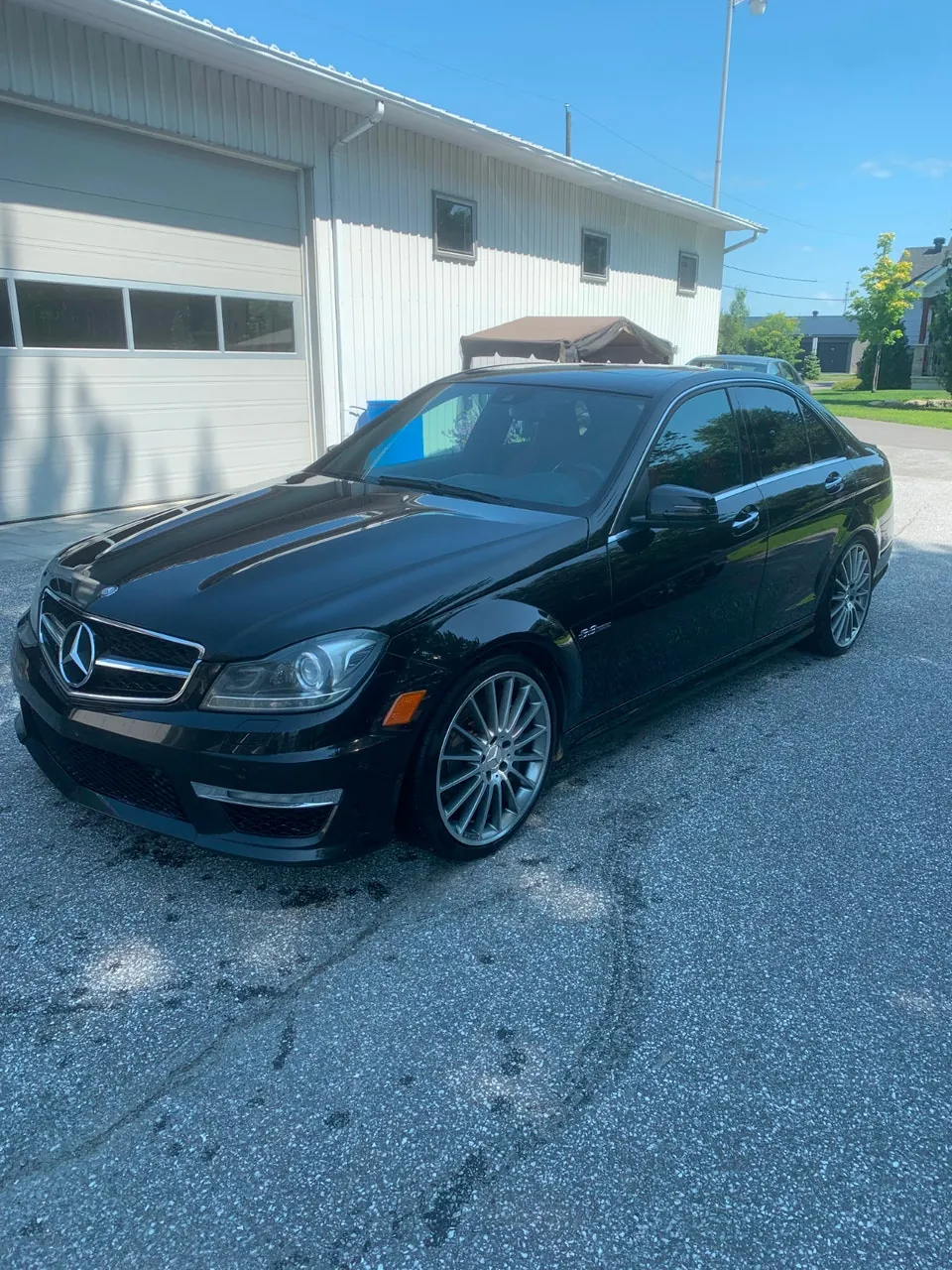 Mercedes-Benz C63 Amg 2012 photo 3