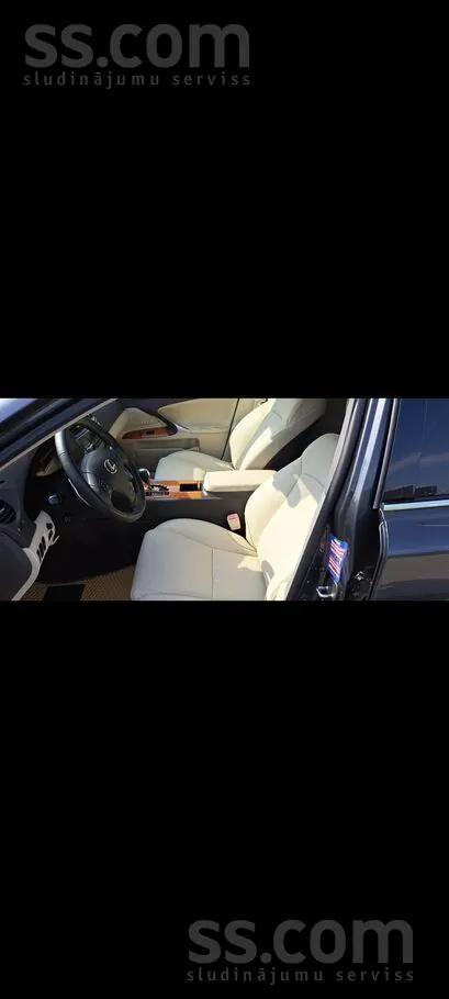 Lexus Is 2010 photo 2
