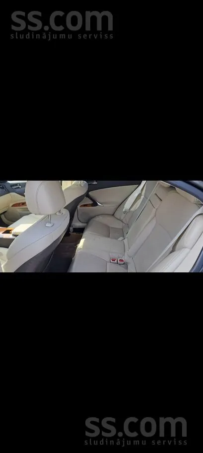 Lexus Is 2010 photo 3