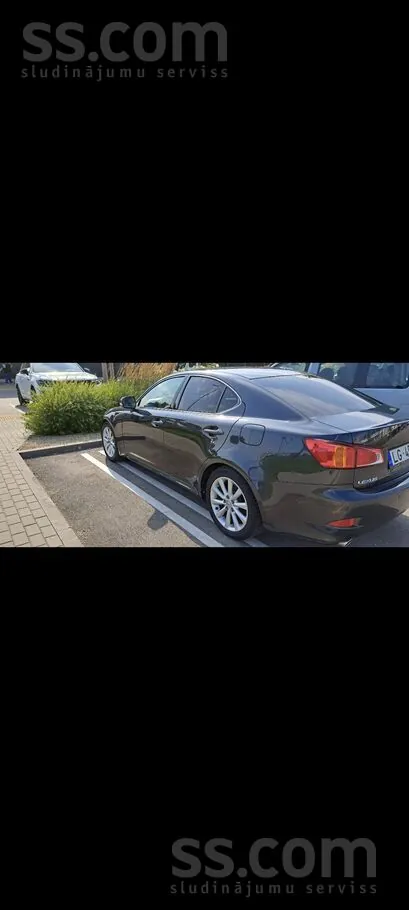 Lexus Is 2010 photo 4