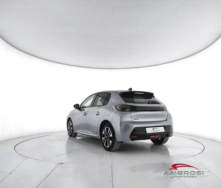 Peugeot 208 2025 photo 4
