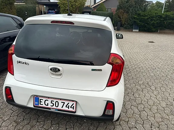 Kia Picanto 2016 photo 2