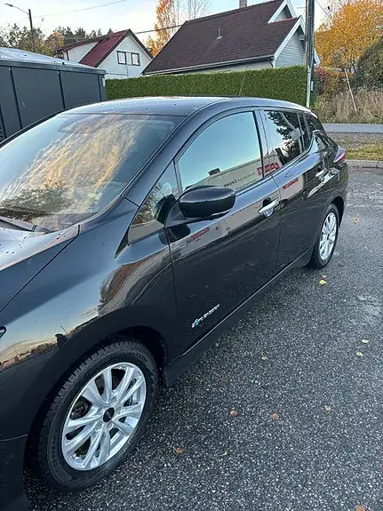 Nissan Leaf 2018 photo 5