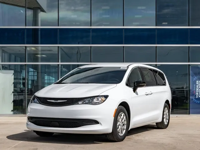 Chrysler Grand Caravan 2027 photo 2