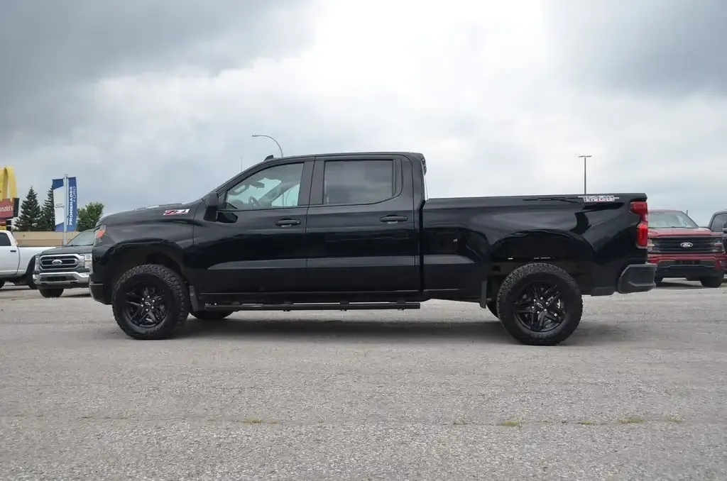Chevrolet Silverado 1500 2025 photo 4