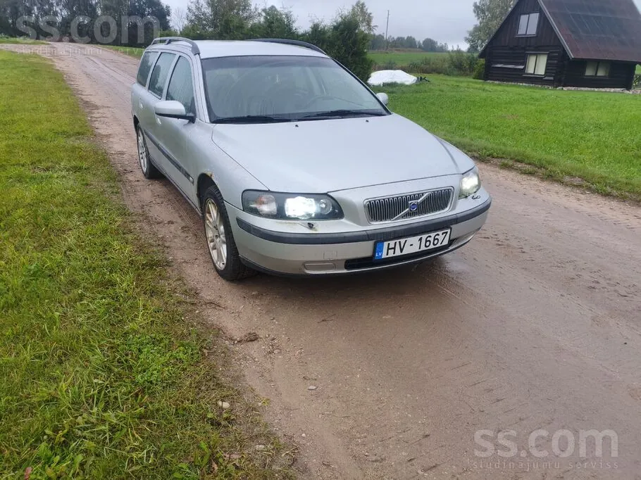 Volvo V70