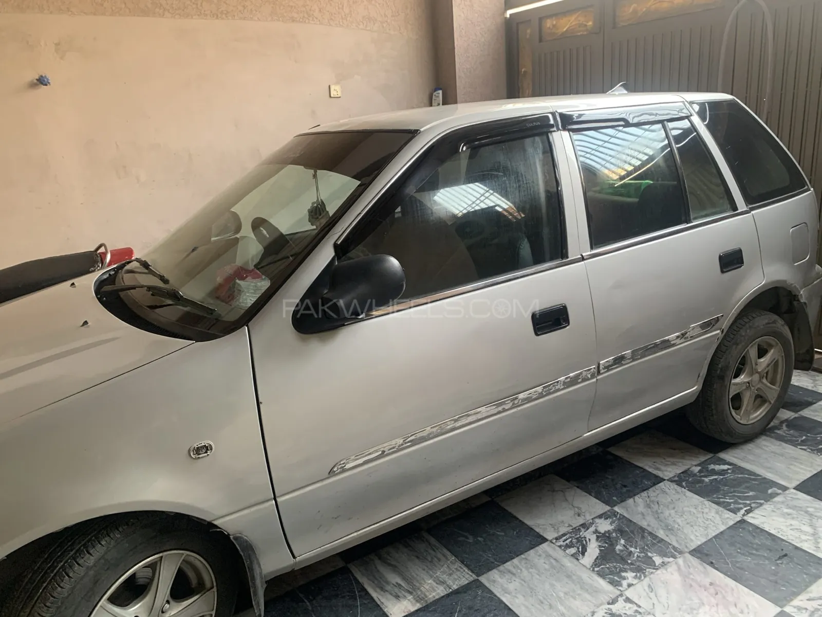 Suzuki Cultus