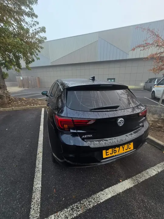 Vauxhall Astra 2017 photo 3