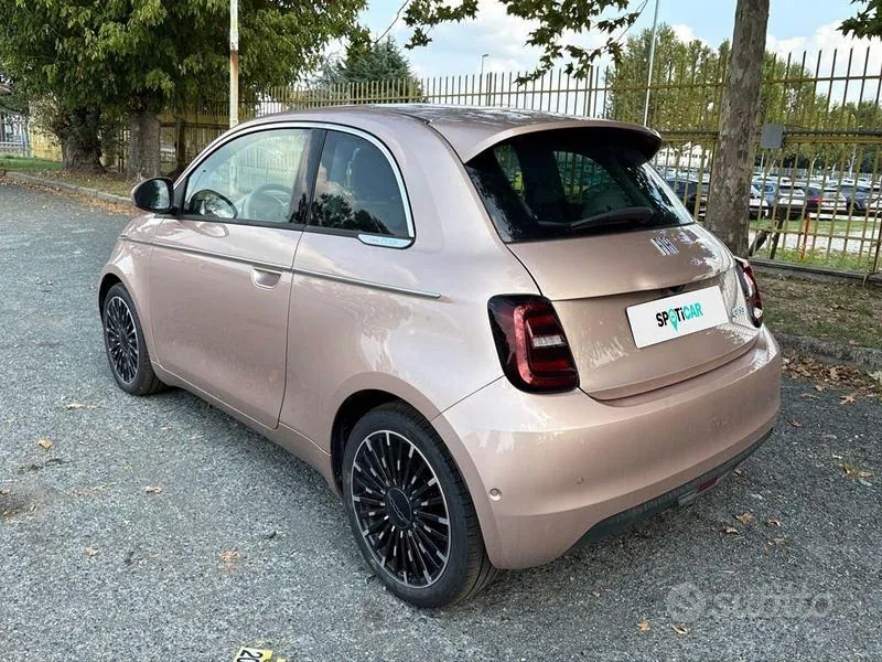 Fiat 500 Elettrica La Prima 2025 photo 3