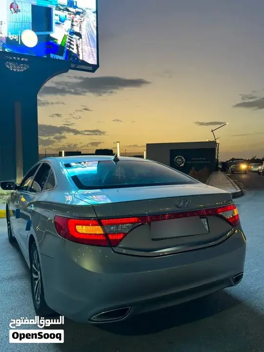 Hyundai Azera 2013 photo 3