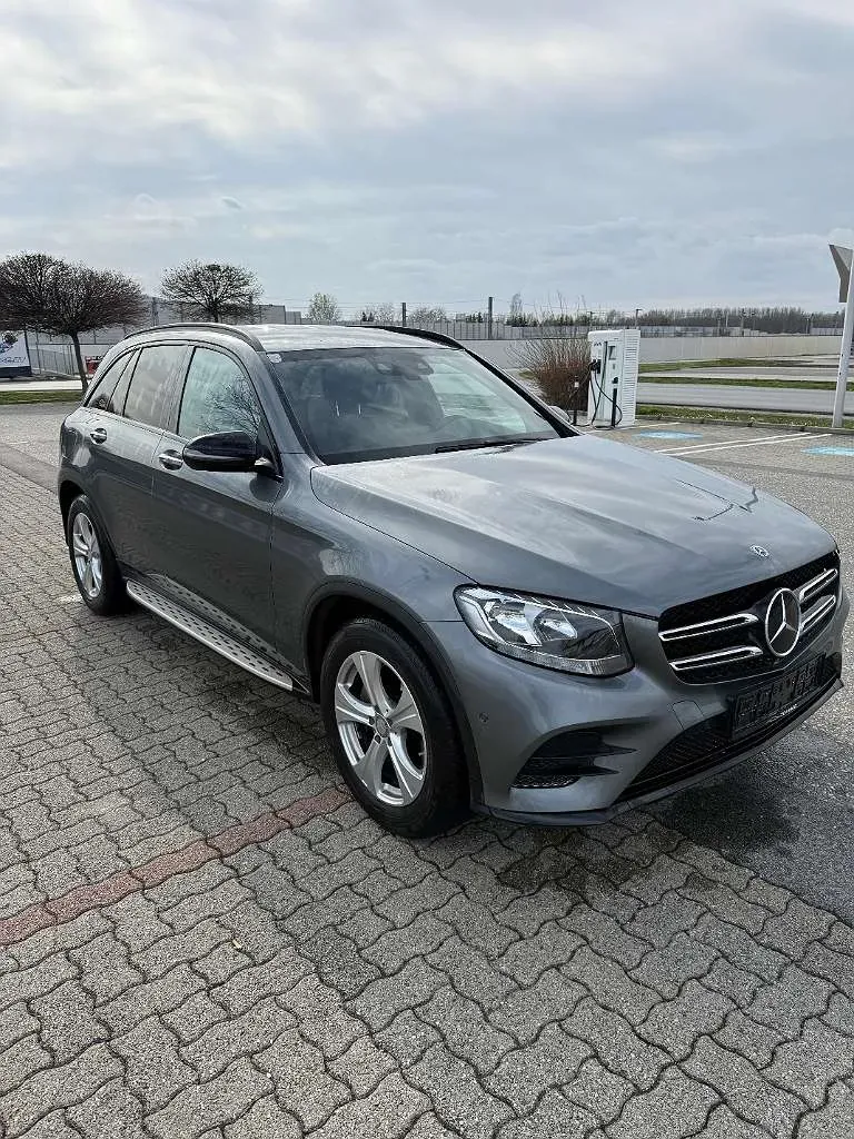 Mercedes-Benz Glc-Class 2018 photo 3