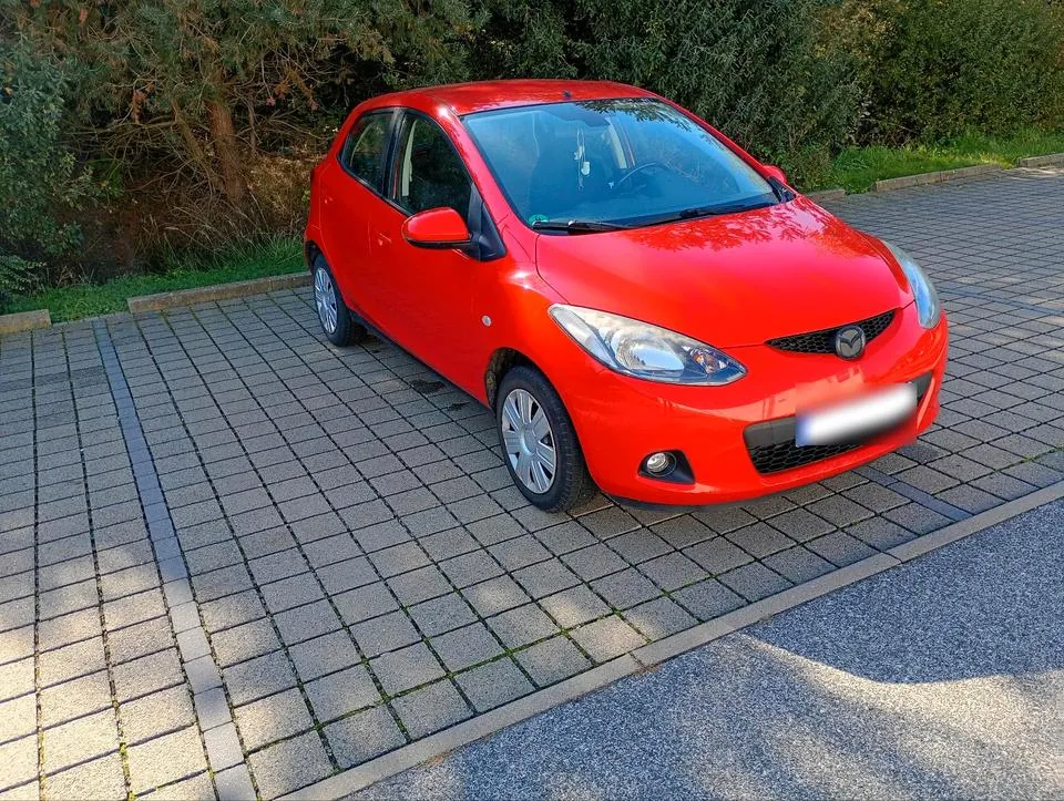 Mazda 2