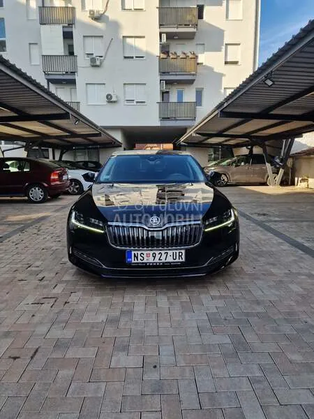 Skoda Superb 2022 photo 2