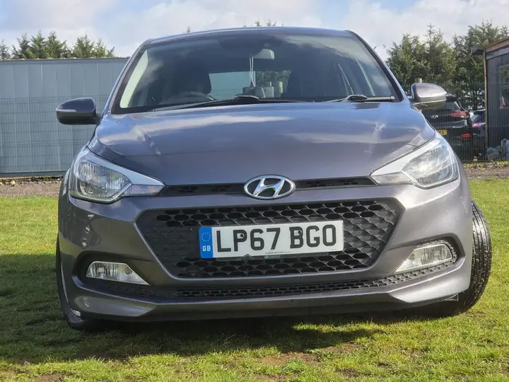 Hyundai I20 2017 photo 2