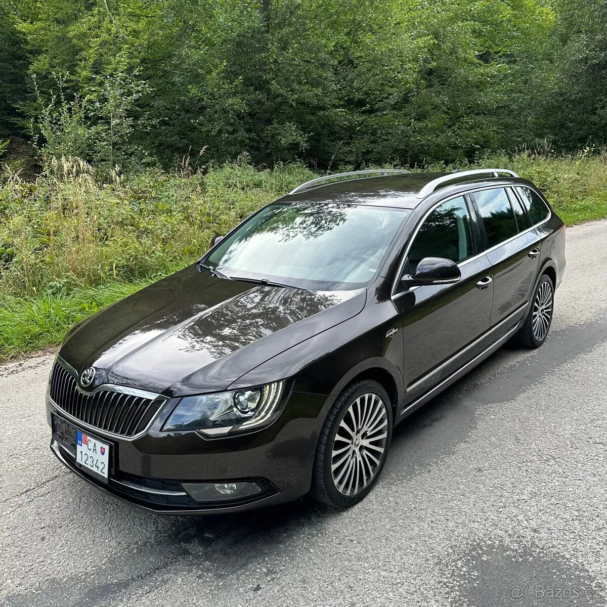 Skoda Superb 2015 photo 2