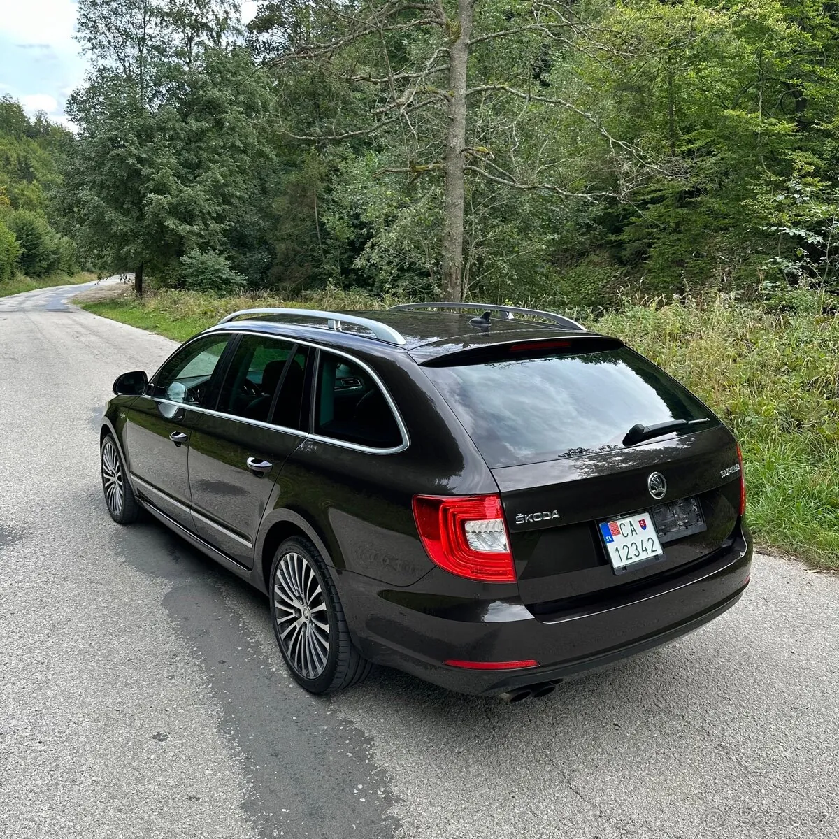 Skoda Superb 2015 photo 5