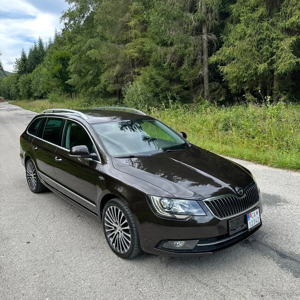 Skoda Superb 2015 photo 4