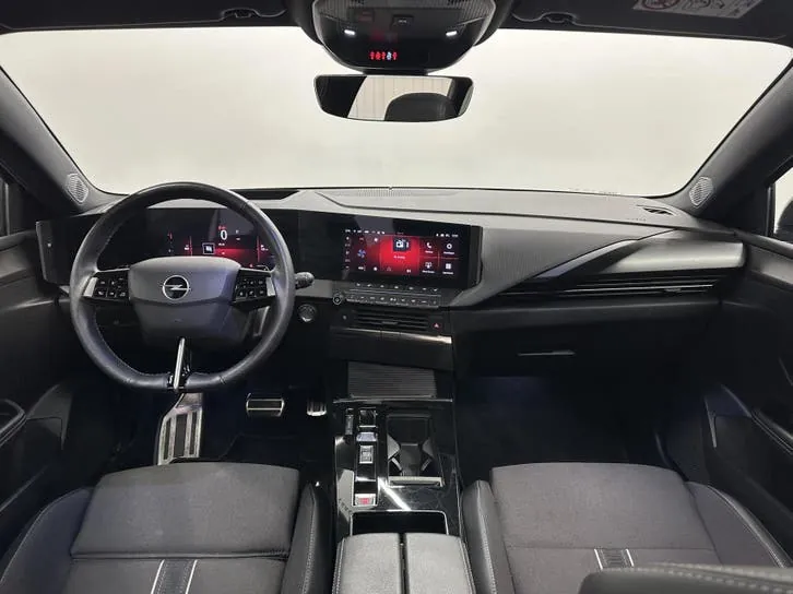 Opel Astra 2024 photo 3