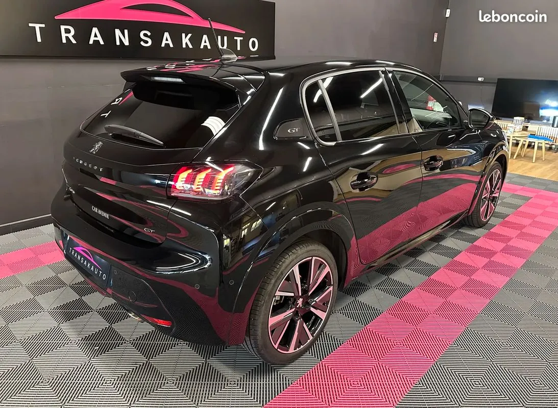 Peugeot 208 2022 photo 4