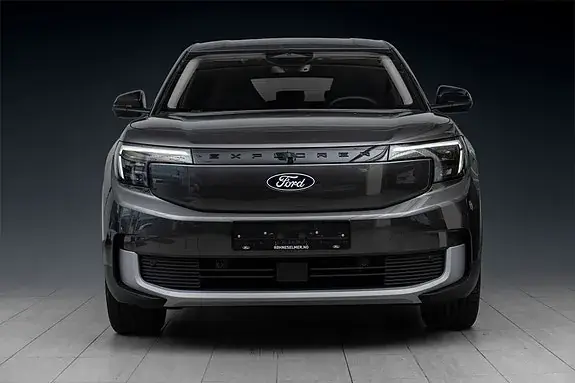 Ford Explorer 2026 photo 3