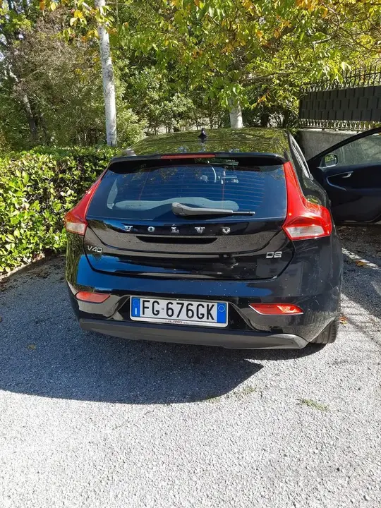 Volvo V40 2016 photo 3