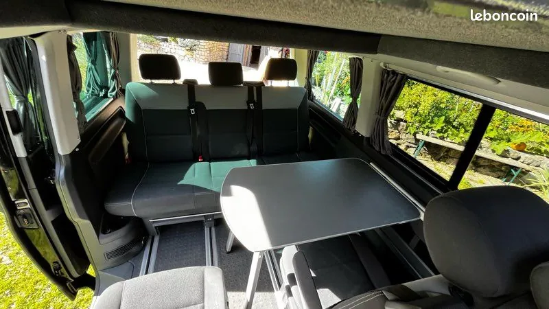 Volkswagen Multivan 2011 photo 4
