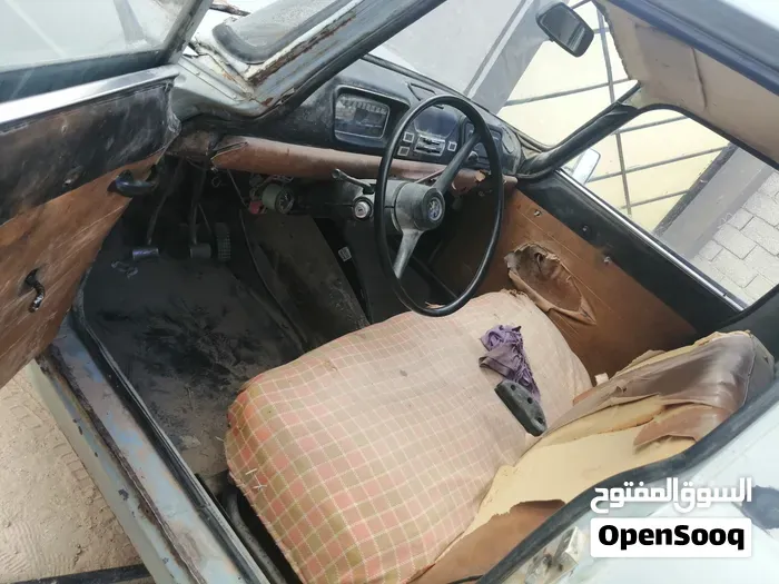 Peugeot 404 1979 photo 4
