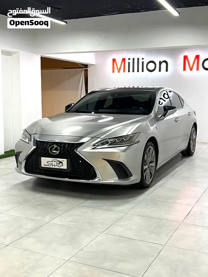 Lexus Es350 2020 photo 2