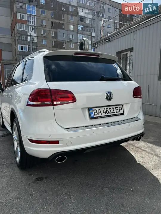 Volkswagen Touareg 2013 photo 5