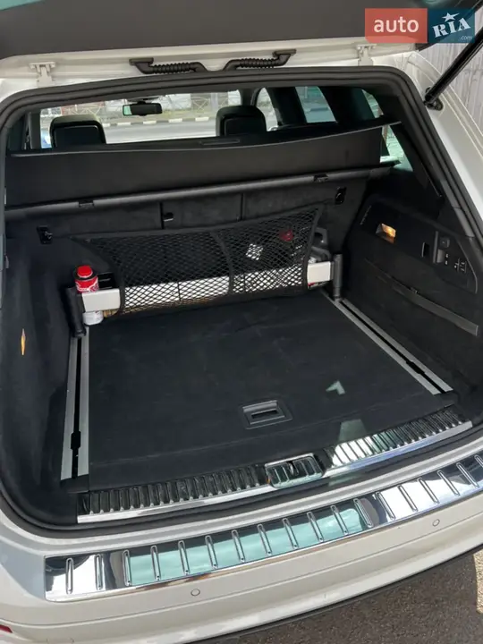 Volkswagen Touareg 2013 photo 2
