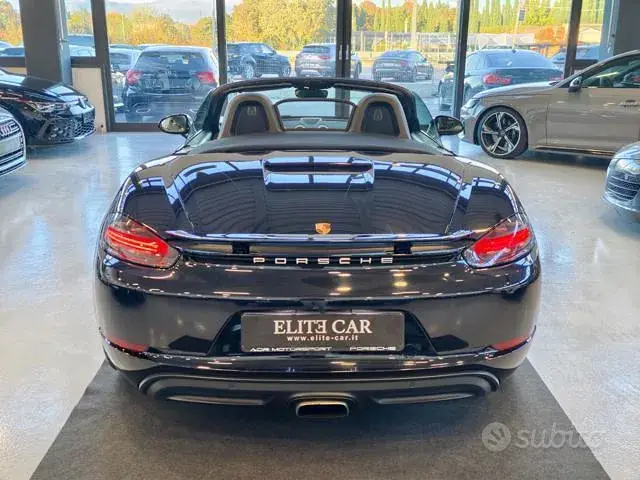 Porsche 718 Spyder 2016 photo 5