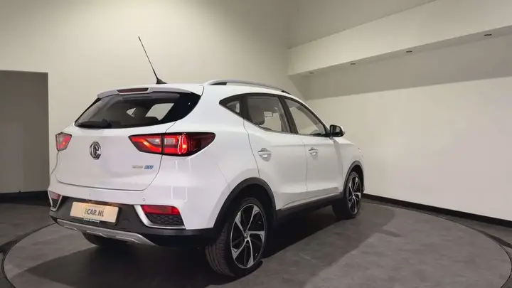 MG Zs Ev 2020 photo 3
