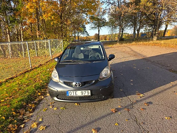 Toyota Aygo 2008 photo 2