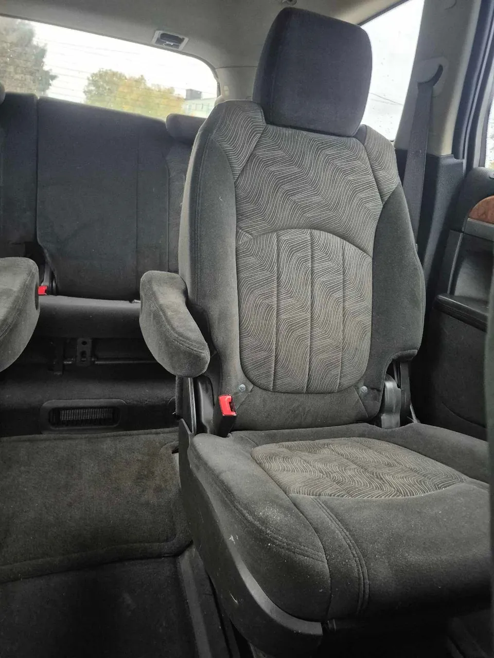 Buick Enclave 2011 photo 4