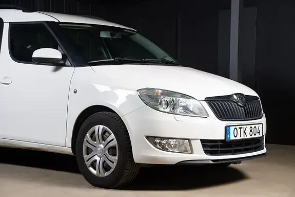 Skoda Roomster 2015 photo 3