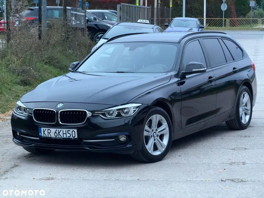 BMW 3 Series 2019 photo 2