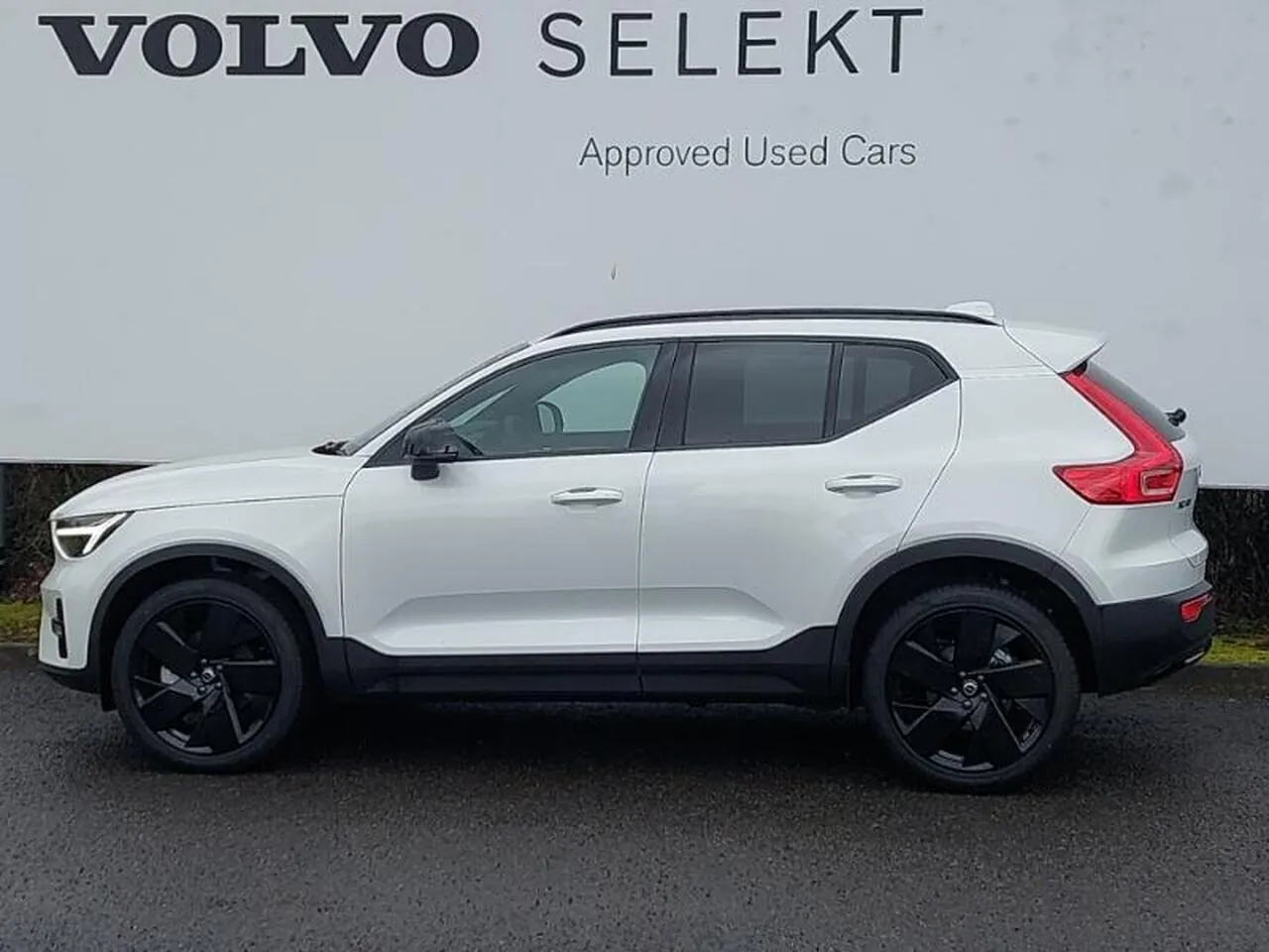 Volvo Xc40 2025 photo 4