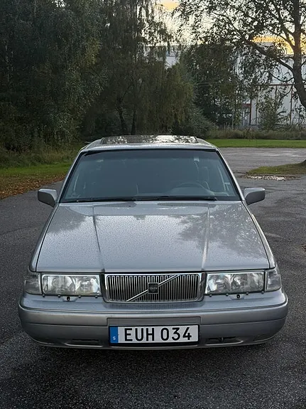 Volvo 960 1995 photo 2