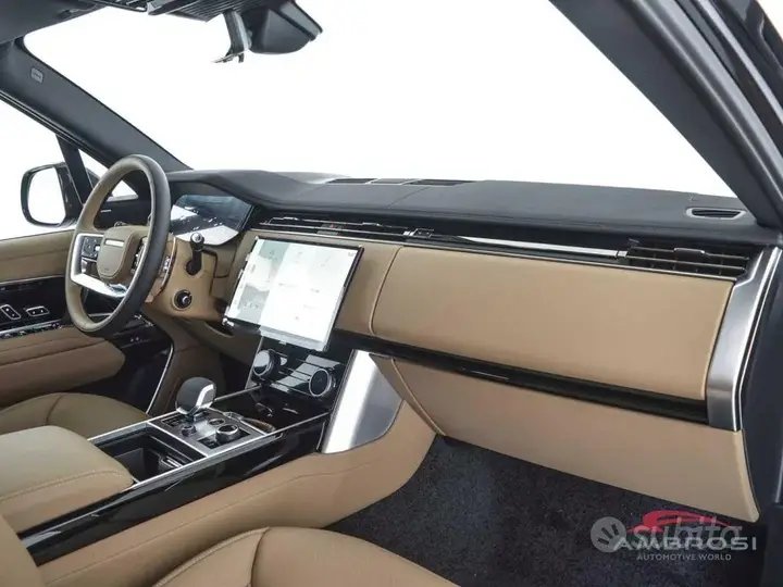 Land Rover Range Rover 2026 photo 3