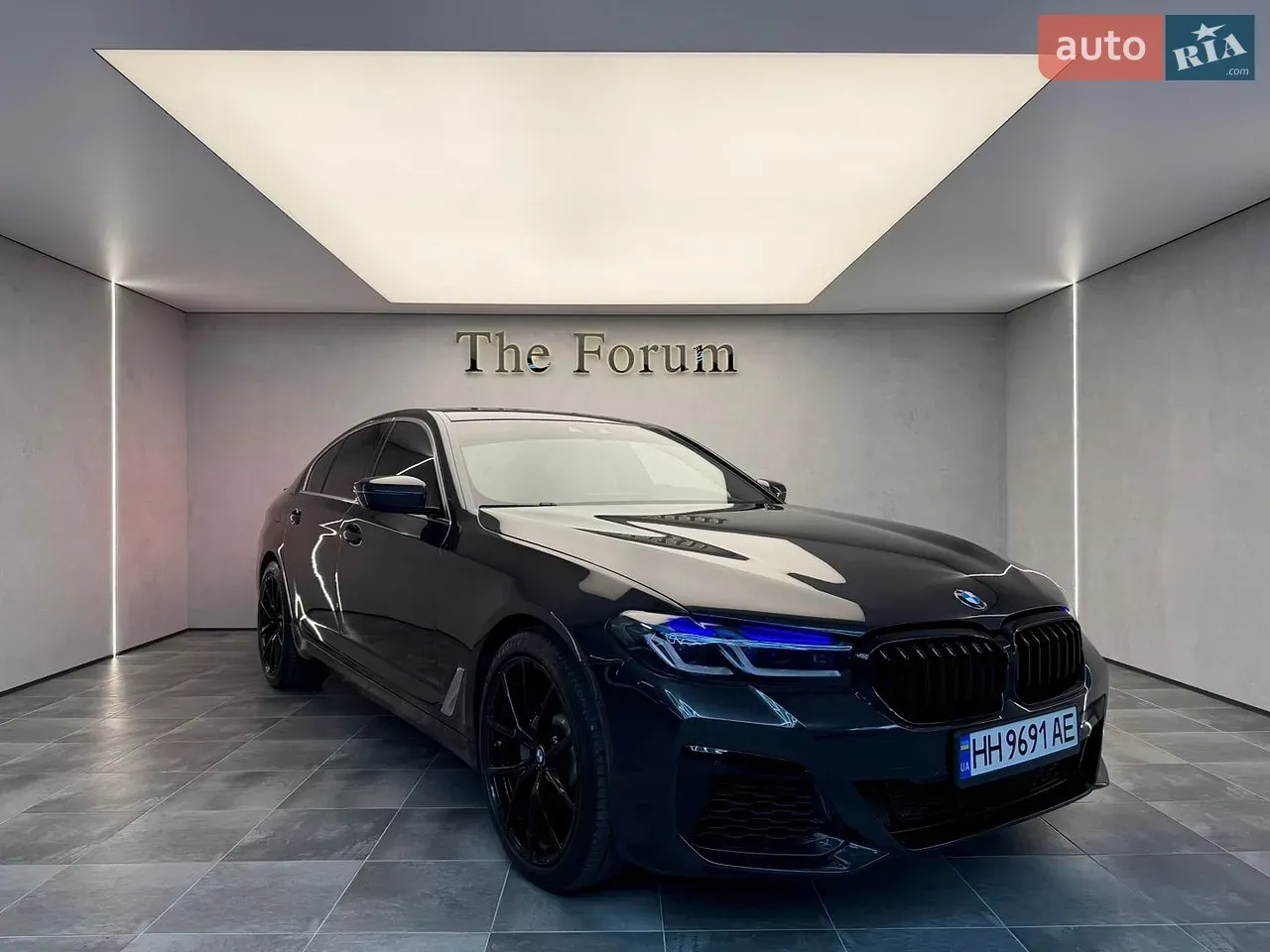BMW 5 Series 2019 photo 3