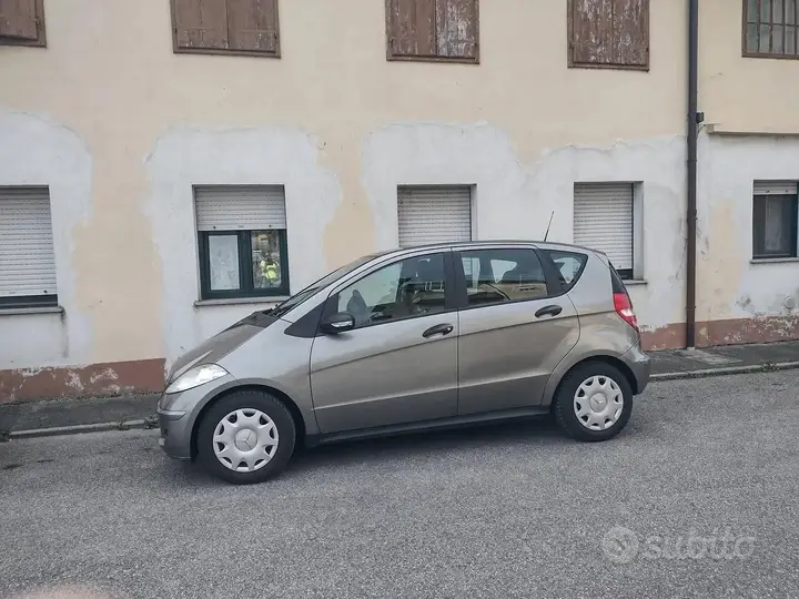 Mercedes-Benz A 150