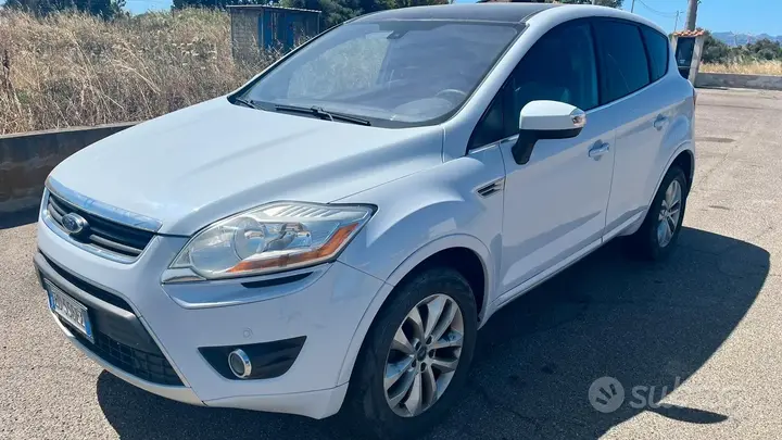 Ford Kuga 2010 photo 3